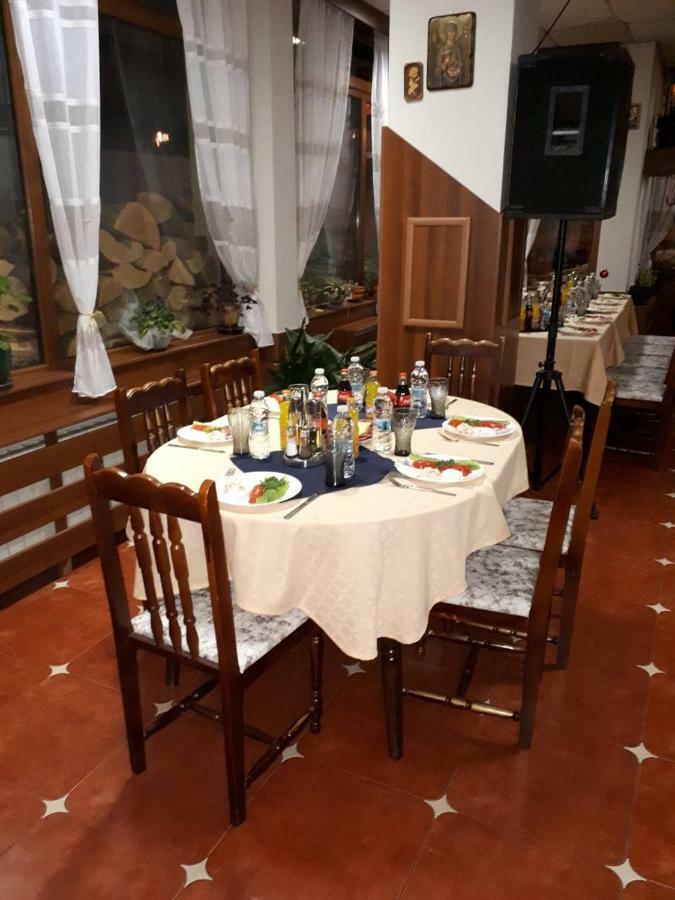 Стаи За Гости - Семейна Къща За Гости Ивел Bansko Exterior foto